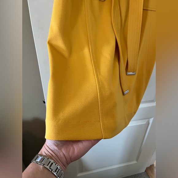 Tommy Hilfiger Rich Yellow Belted Mid Length Dress Women’s size 10 - Picture 6 of 16